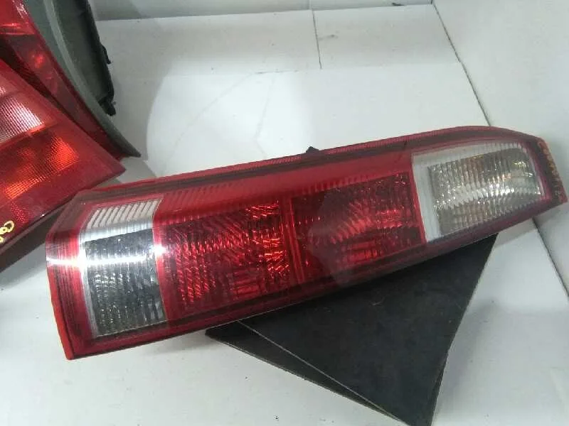 Piloto Trasero Izquierdo para Opel Meriva
