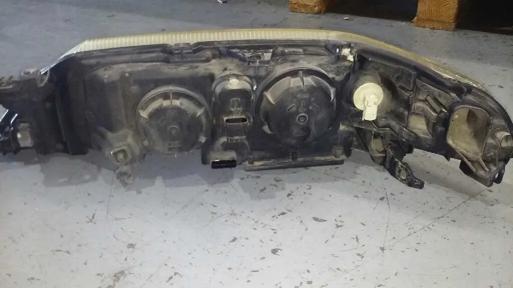 Faro Derecho para Renault Laguna Ii (Bg0)
