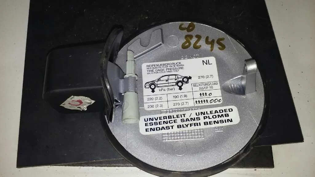 Tapa Exterior Combustible para Opel Astra G Berlina