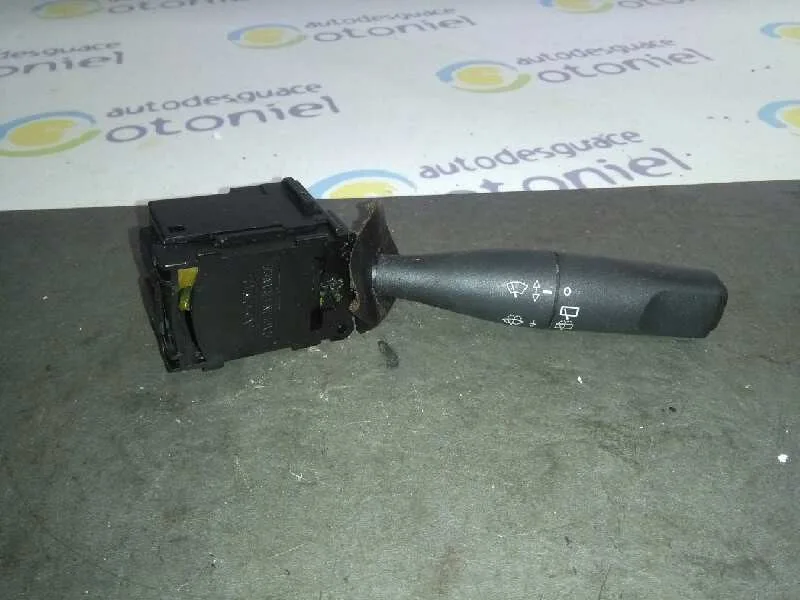 Mando Limpia para Citroën Saxo