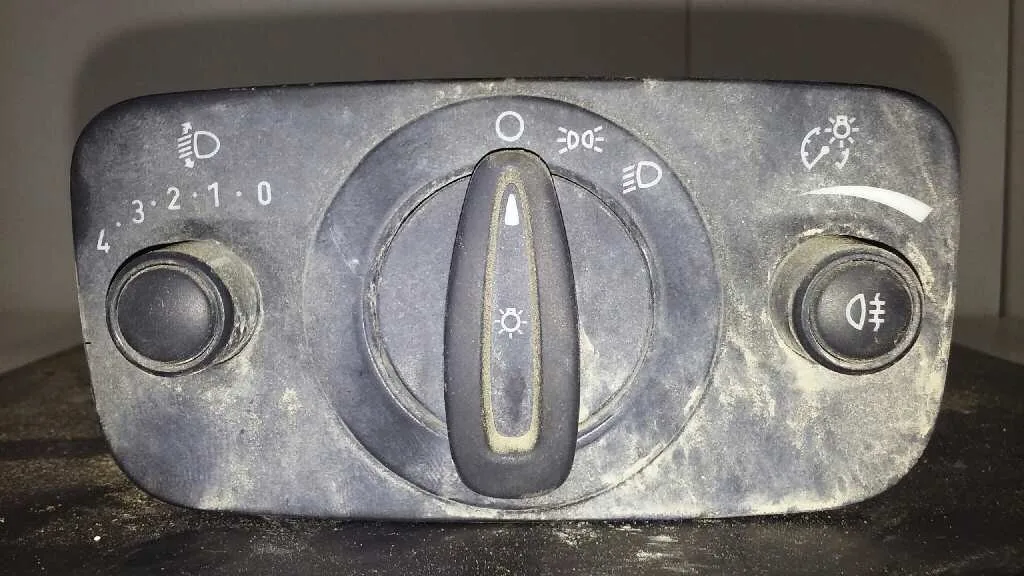 Mando Luces para Ford Fiesta (Ccn)