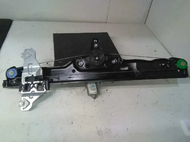 Elevalunas Delantero Derecho para Nissan Qashqai (J11)
