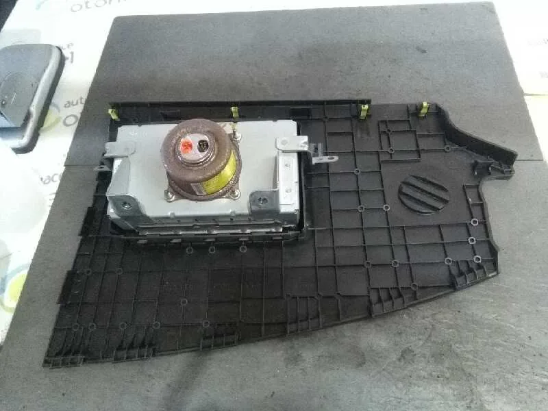 Airbag Delantero Derecho para Toyota Corolla Verso (R1)