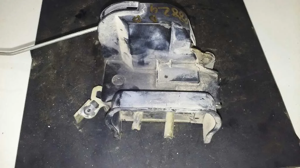 Cerradura Puerta Delantera Derecha para Fiat Punto Berlina (176)