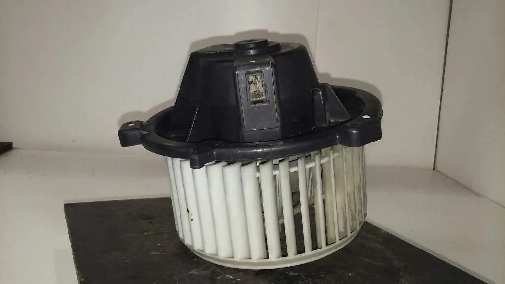 Motor Calefaccion para Fiat Punto Berlina (176)