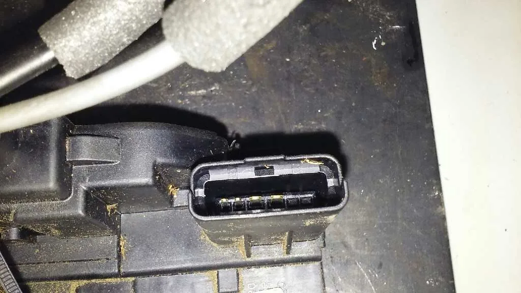 Cerradura Puerta Delantera Derecha para Hyundai I20