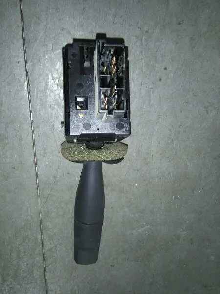Mando Limpia para Peugeot 206 4-Trg.
