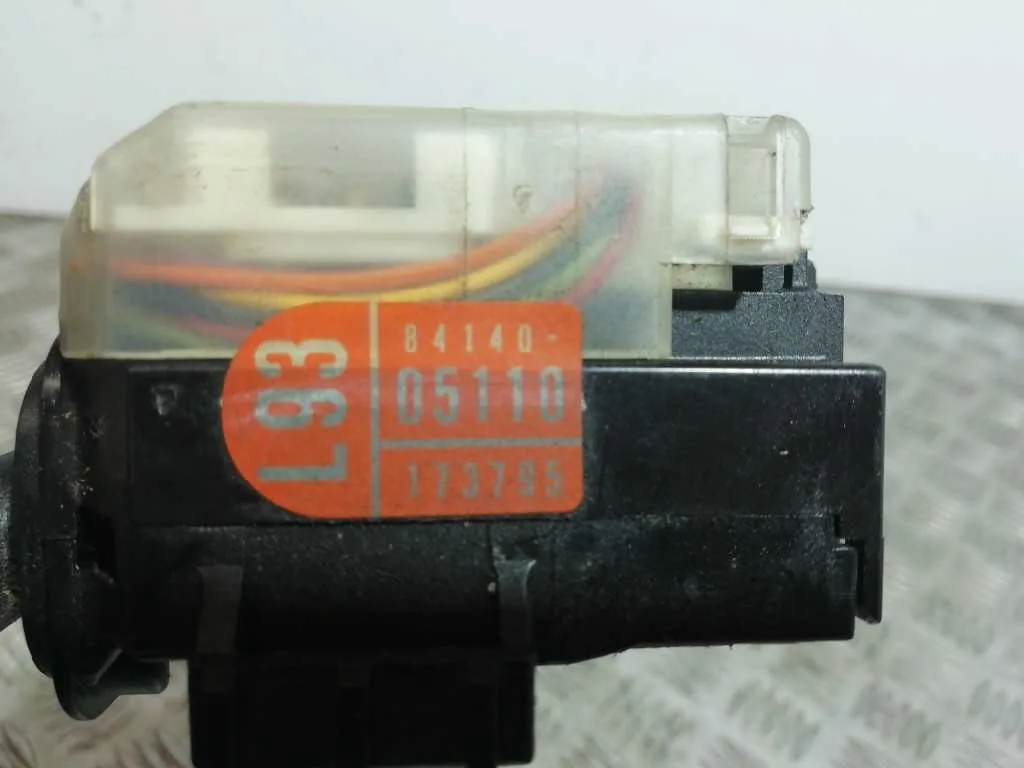 Mando Intermitentes para Toyota Corolla Verso (R1)