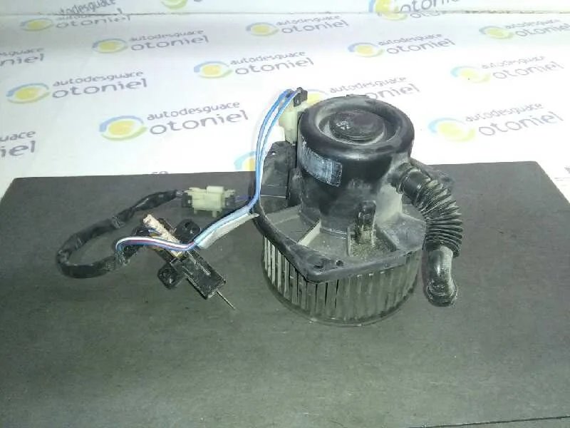 Motor Calefaccion para Nissan Serena (C23M)