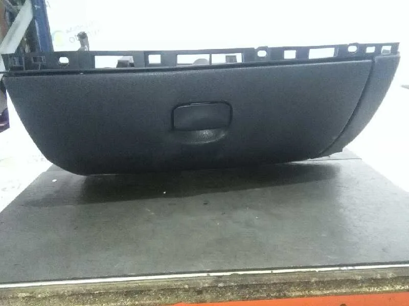 Guantera para Renault Clio Iii