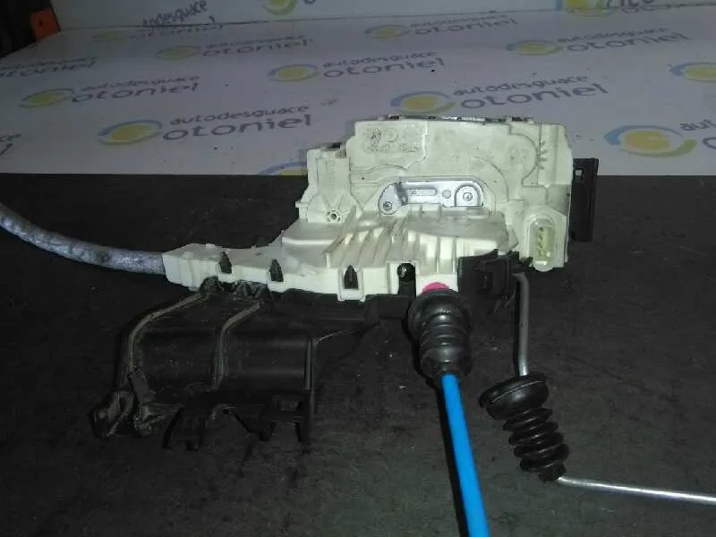 Cerradura Puerta Trasera Derecha para Mercedes-Benz Clase Cla (W117)