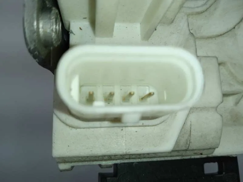 Cerradura Puerta Trasera Derecha para Mercedes-Benz Clase Cla (W117)