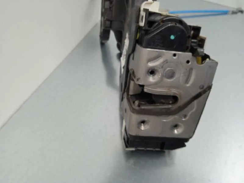 Cerradura Puerta Trasera Izquierda para Mercedes-Benz Clase Cla (W117)
