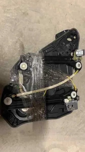 Elevalunas Trasero Derecho para Mercedes-Benz Clase Cla (W117)
