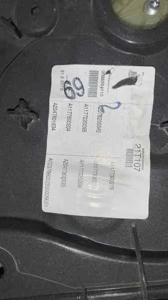 Elevalunas Trasero Derecho para Mercedes-Benz Clase Cla (W117)