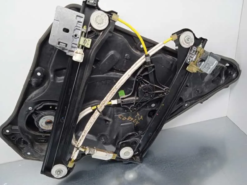 Elevalunas Trasero Izquierdo para Mercedes-Benz Clase Cla (W117)