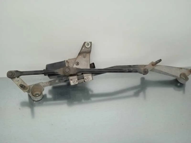 Motor Limpia Delantero para Mercedes-Benz Clase Cla (W117)