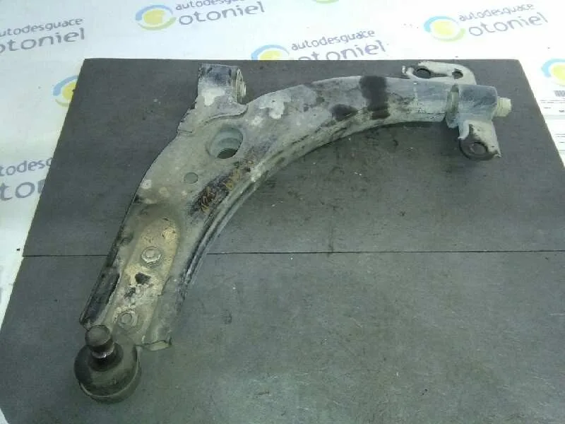 Brazo Suspension Inferior Delantero Izquierdo para Kia Carens