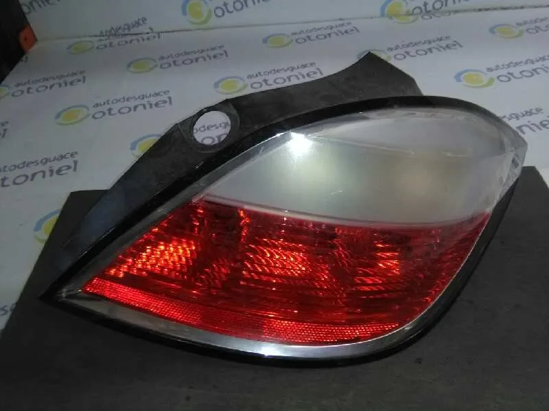 Piloto Trasero Derecho para Opel Astra H Ber.
