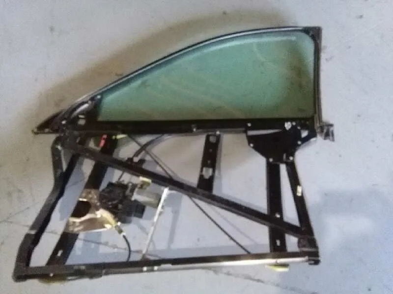 Elevalunas Delantero Derecho para Audi Allroad Quattro (4B5)