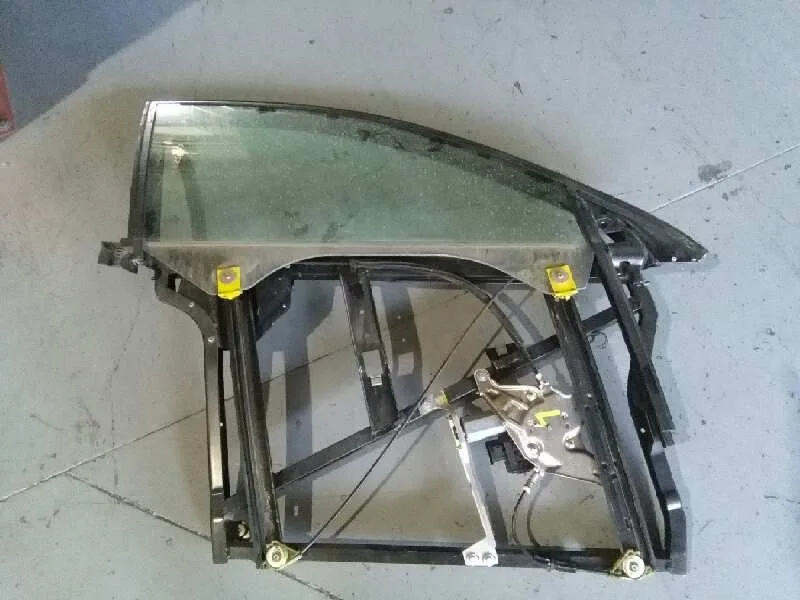 Elevalunas Delantero Derecho para Audi Allroad Quattro (4B5)