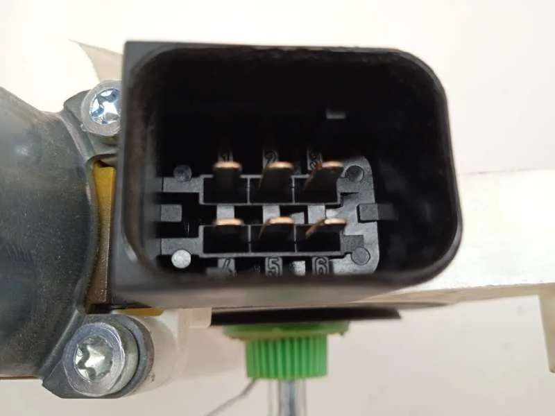Motor Elevalunas Trasero Derecho para Mercedes-Benz Clase Cla (W117)