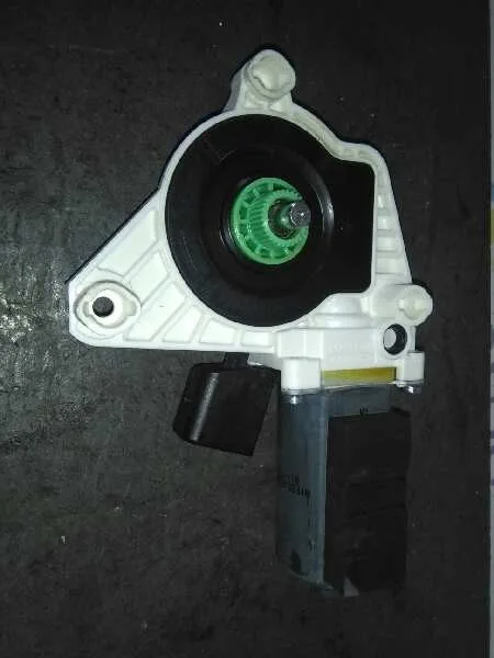 Motor Elevalunas Trasero Derecho para Mercedes-Benz Clase Cla (W117)