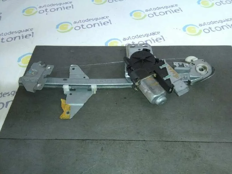 Elevalunas Trasero Izquierdo para Peugeot 307 (S1)