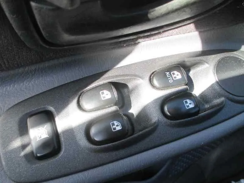 Mando Elevalunas Delantero Izquierdo para Hyundai Accent (Lc)