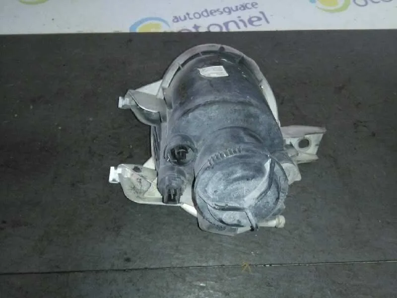 Faro Antiniebla Izquierdo para Peugeot 206 Berlina