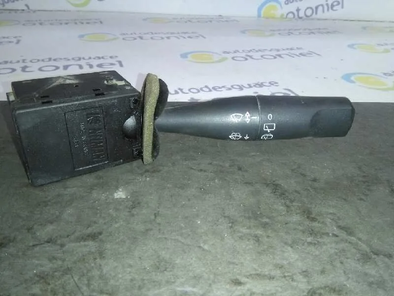Mando Limpia para Peugeot 206 Berlina