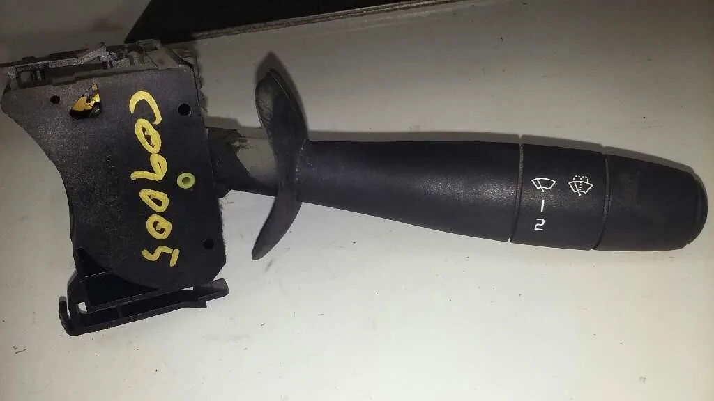 Mando Limpia para Opel Vivaro Furgon/Combi (07.2006 =>)