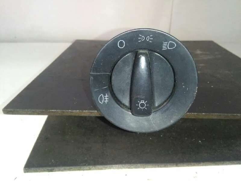 Mando Luces para Volkswagen Passat Berlina (3B2)
