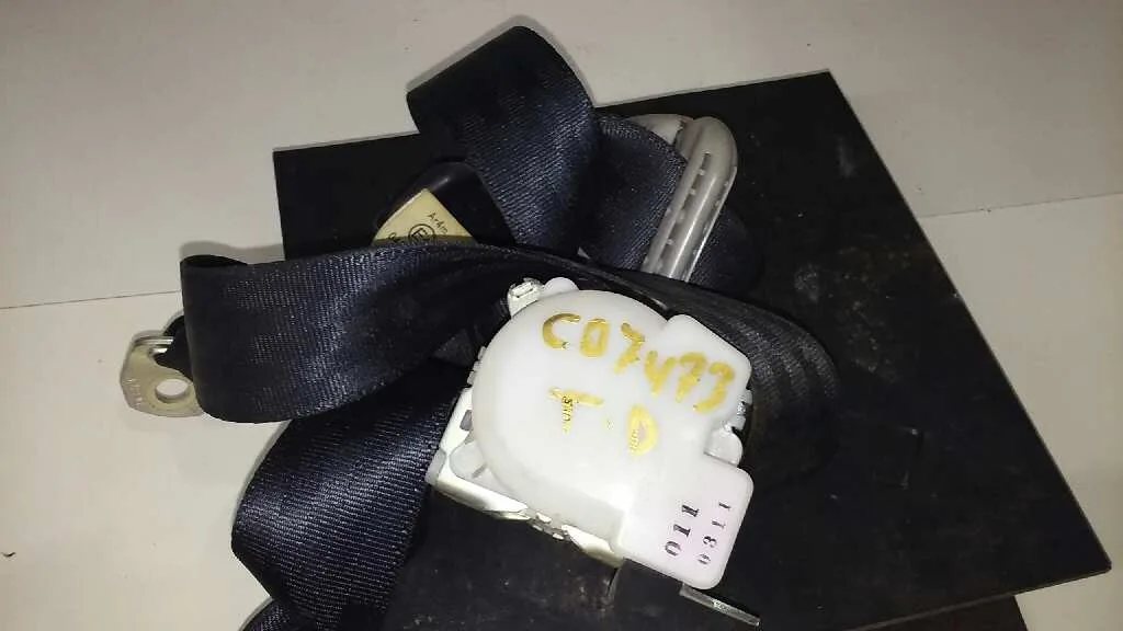Cinturon Seguridad Trasero Derecho para Toyota Corolla Verso (R1)