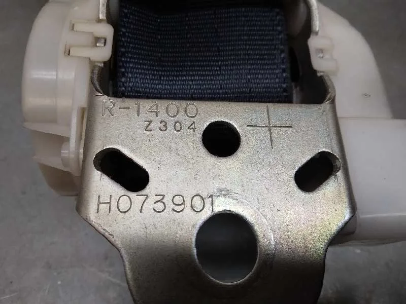 Cinturon Seguridad Trasero Izquierdo para Toyota Corolla Verso (R1)