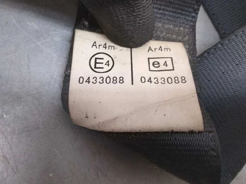 Cinturon Seguridad Trasero Izquierdo para Toyota Corolla Verso (R1)