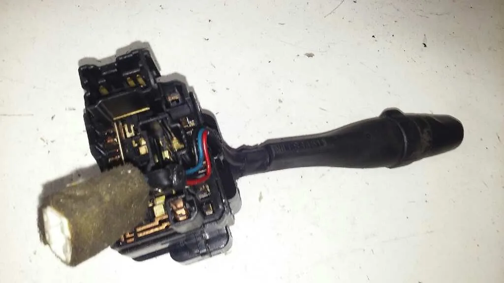 Mando Luces para Nissan Almera (N16/E)