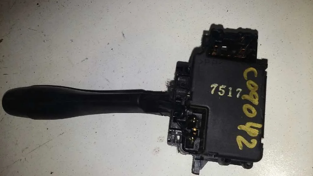 Mando Limpia para Nissan Almera (N16/E)