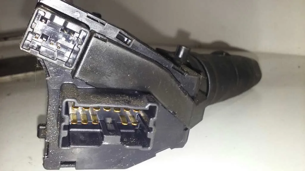 Mando Luces para Nissan Almera (N16/E)