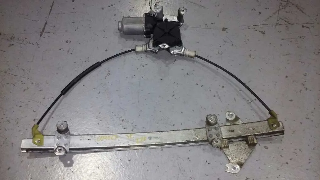 Elevalunas Delantero Izquierdo para Nissan Almera (N16/E)