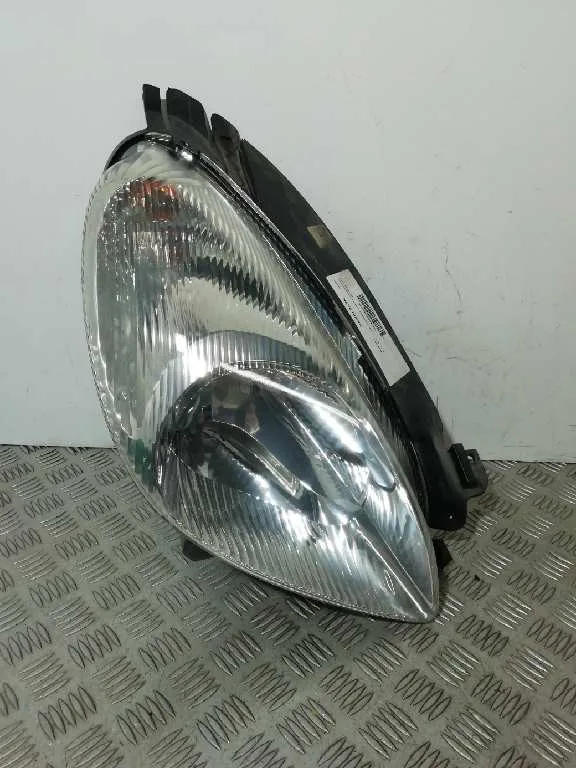 Faro Derecho para Citroën Xsara Picasso