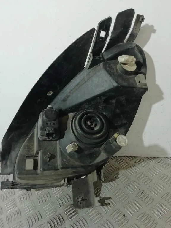 Faro Derecho para Citroën Xsara Picasso