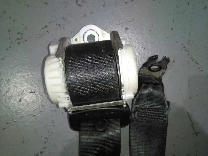 Cinturon Seguridad Trasero Izquierdo para Ford Fiesta (Ccn)