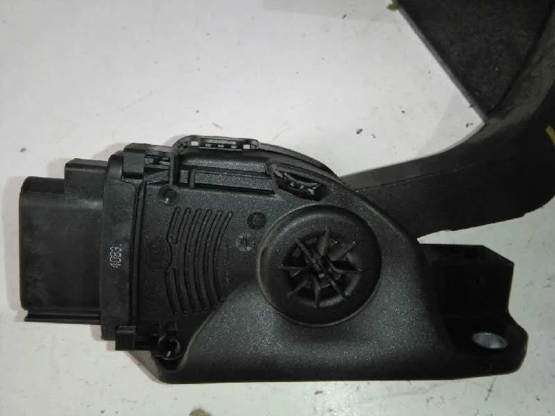 Potenciometro Pedal para Ford Fiesta (Ccn)