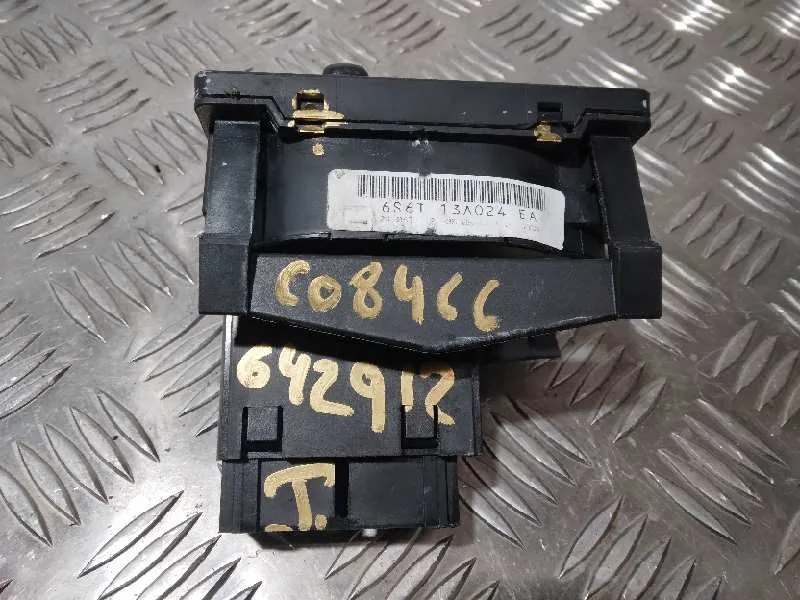 Mando Luces para Ford Fiesta (Cbk)
