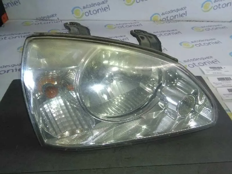 Faro Derecho para Kia Carens