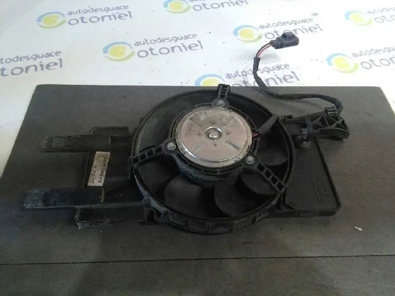 Electroventilador para Ford Focus Lim. (Cb8)
