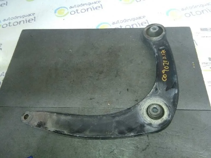 Brazo Suspension Inferior Delantero Izquierdo para Citroën C4 Berlina