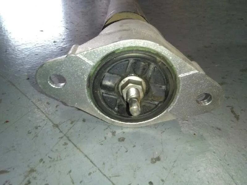 Amortiguador Trasero Izquierdo para Ford Fiesta (Ccn)