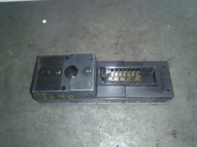 Mando Elevalunas Delantero Izquierdo para Saab 9-3 Berlina